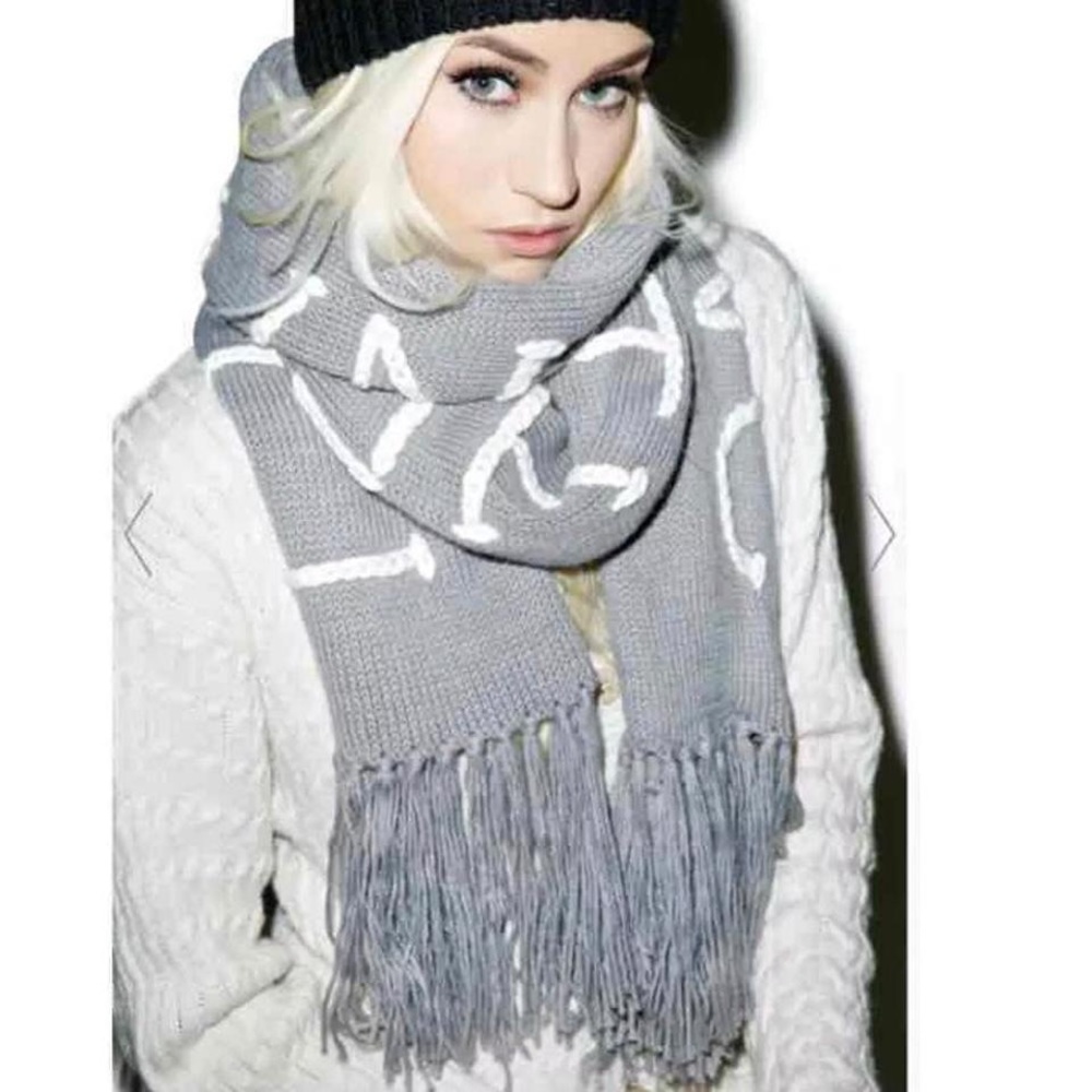 Wildfox NWT Id Rather Be Napping Cozy Soft Scarf